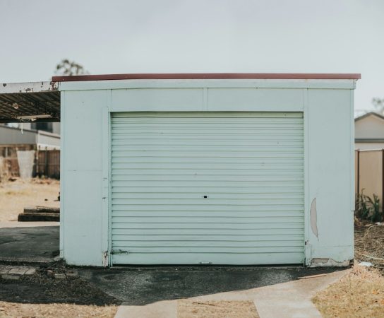 Combien coûte la construction d&rsquo;un garage en 2026 ?